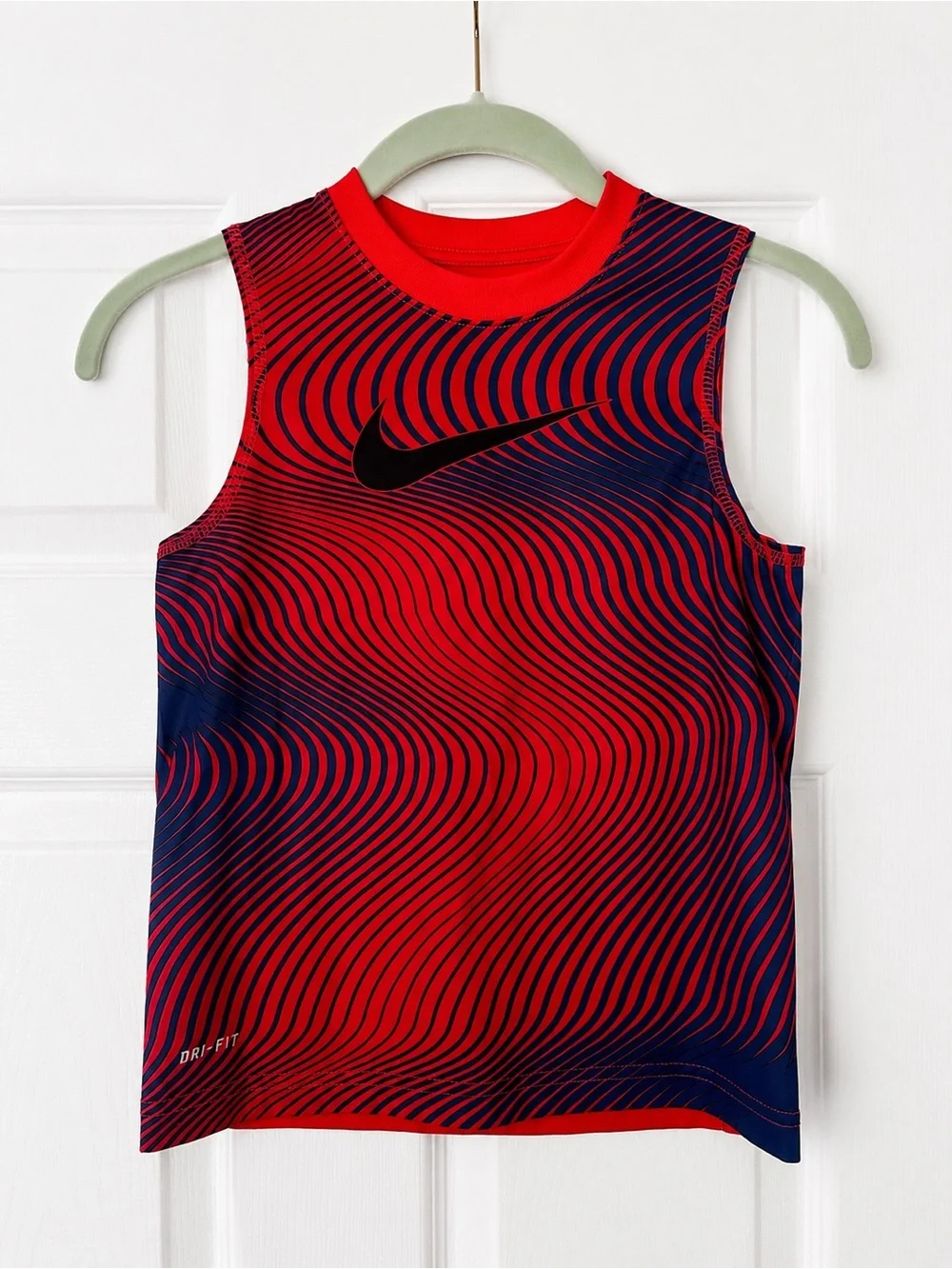 Nike Dri-FIT Boys Sleeveless Athletic Tank Top Red Blue Size 7